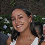 Estudiante universitaria apasionada por la enseñanza del inglés, ofrezco clases particulares online o presencial en Pontevedra.